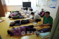 충주발사랑봉사단, 경로당 발마사지 봉사