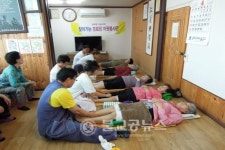충주발사랑봉사단, 경로당 발마사지 봉사