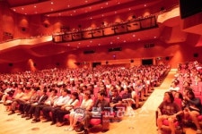 가수 션, 어울림극장에서 만나요