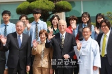 Mr. Peter Ueberroth 안동풍산고 방문