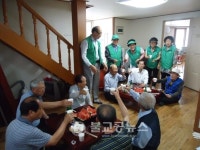 한려동 새마을지도자협, 경로당 방문