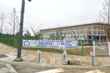 풍서초 주인공들을 찾습니다.