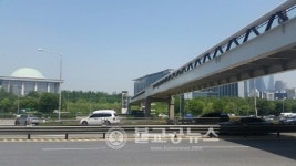 당산동~여의샛강 보행육교 개통