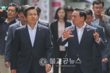 황 총리, 천안 도시재생 선도지역 방문