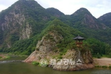 영동군,  월류봉 관광객 유혹