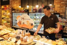 영동군에 퍼지는 향긋한 빵내음