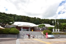 청주고인쇄박물관, 황정하 학예연구실장