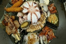 광주 수완지구맛집, 접시꽃보쌈황제해물문어보쌈
