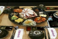 광주 수완지구맛집, 접시꽃보쌈황제해물문어보쌈