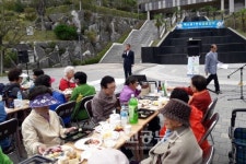만덕동, 경로효친 실천 위안잔치