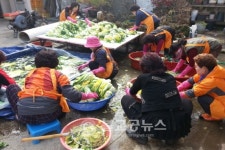 회인면 자원봉사회, 김장 나눔 봉사