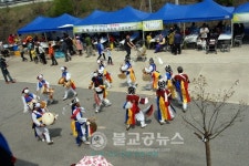 영동군 '제2회 호탄 벚꽃문화축제' 열려