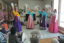 소리아카데미봉사단, 사랑을 나누다 민요공연