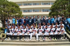 세광고등학교, 동문들 학교버스 기증