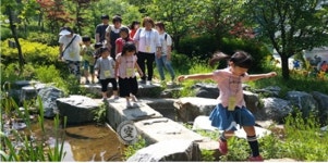 성남 자연환경서 아토피 가족 치유