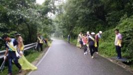 상촌면주민자치위원회, 물한계곡일원 환경정화활동 실시