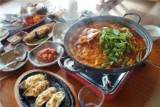 서귀포 중문 맛집 대포동산 횟집, 싱싱한 해산물 한 상 차림으로 인기