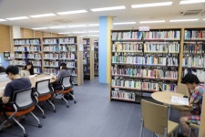 유성구 도서관 연간이용자 143만 명 넘어