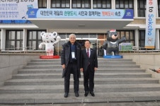 [포토뉴스] 장웅 북한IOC위원장 속초시청 찾아