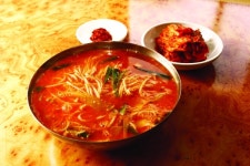 충북 옥천군, 향토음식인 생선국수 명품화에 나선다