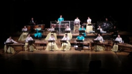 청주시립국악단 브런치 콘서트-이산 저산 꽃이 피네