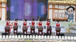 [포토뉴스] 옥천군, 제31회 지용제 둘러보기