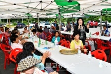 바르게살기운동 옥천군협의회, 어르신 효도 잔치 개최