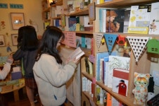 책과 하룻밤 어떠세요 괴산 숲속작은책방 인기