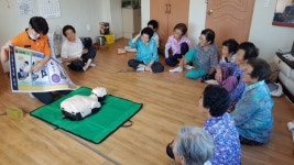 충북소방본부, 두 손의 기적! 경로당 심폐소생술 교육