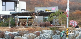 [영상 / 포토] 옥천군 이원면 장찬리, 농·특산물판매장 休(휴) 조성