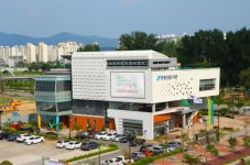 증평군립도서관, 동네 작은 도서관과 함께 성장한다