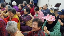 대전서구노인복지관, 사랑방 어르신 즐거운 하루 선물