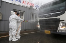 양승조 지사, 구제역 거점소독시설 방문
