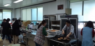 천안시 시민문화여성회관 동우회, 따뜻한 사랑 나눔