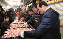 한돈농가와 함께 한 청주서문시장 삼겹살축제
