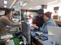옥천읍에 마스크 천사가 나타났어요
