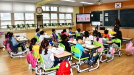 [영상 /포토] 옥천 이원초, 문화공연과 함께한 감동 학교 공개의 날