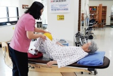 제천시립 청풍호노인사랑병원, 물리치료실 이렇게 운영