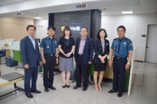 영동경찰서, 보이스피싱 예방 농협 직원에 감사장 전달