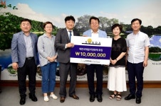 선다코리아(주), 제천국제음악영화제 후원금 전달