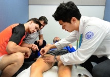 충주세계무예마스터십, 연속 3일째 침 맞고 있어요