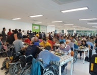 알프스하동종합복지관 어르신센터 개소 재첩회덮밥 무료 급식