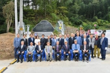 부여군, 14번째 자랑스런 애국지사마을 표지석 제막