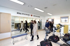 성남시, 남성 홀몸노인 전용 100세 힐링센터 문 열어