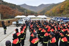 부여군, 사랑의 땔감 나누어주기 행사