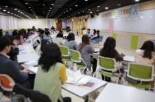 충북교육도서관,시인과 평론가의 만남, 토크 콘서트실시