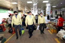 옥천군, 옥천공설시장 및 지역상가 찾아가는 날 행사 추진