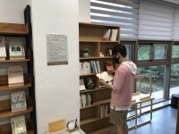 청주오창호수도서관, 기증도서 자율교환 코너 운영