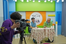 [영상뉴스] 영동군, 가수 백단장 영동의 밤 신곡 발표