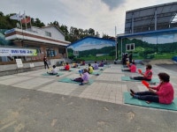 증평군, 9988행복나누미 들썩들썩 돗자리 경로당 운영